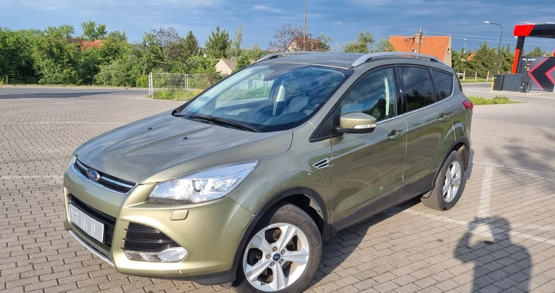 Ford Kuga cena 49500 przebieg: 197000, rok produkcji 2015 z Sobótka małe 379